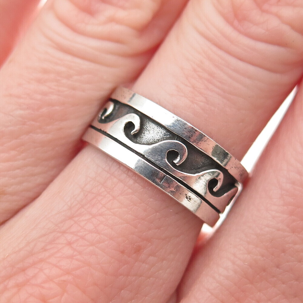 925 Sterling Silver Vintage Viking Wave Oxidized Band Ring Size 7